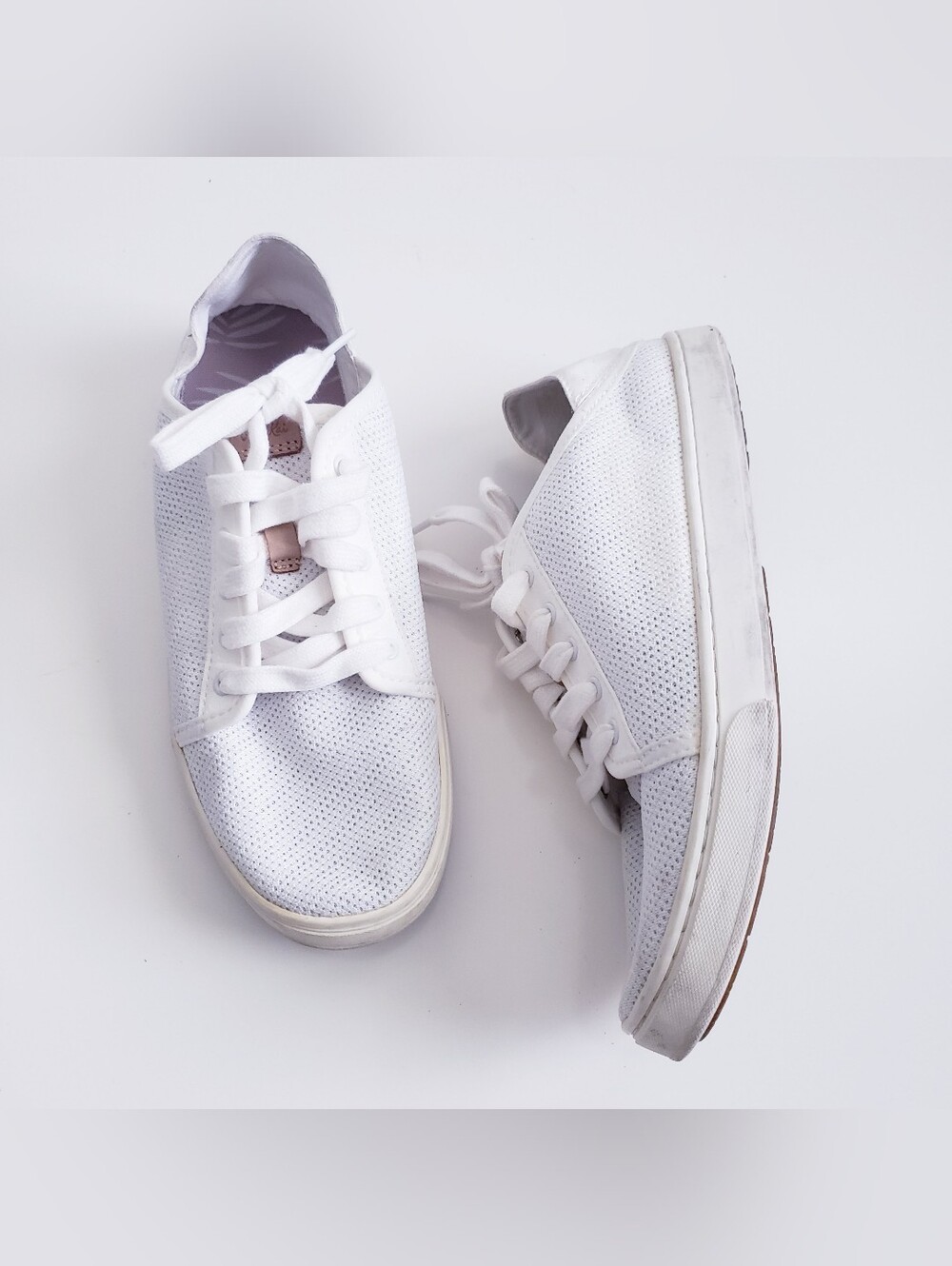 Olukai Petuea Li Universal Sneakers